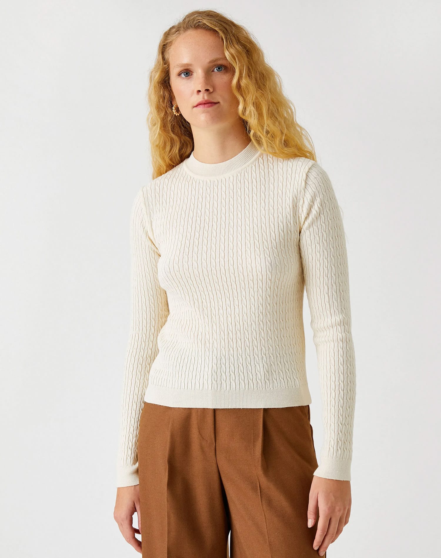 Knitted Detailed Sweater Cream Woman - Image 3